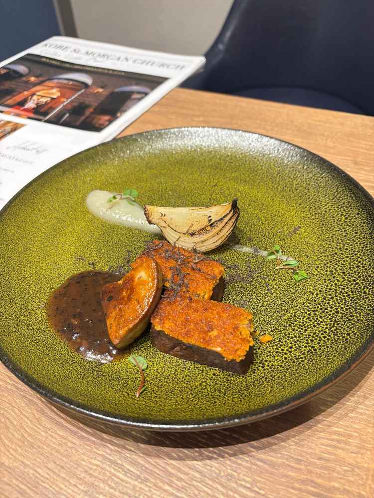 メインのお肉料理