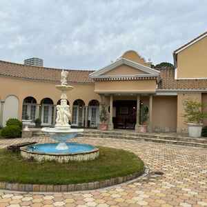 おしゃれなエントランス