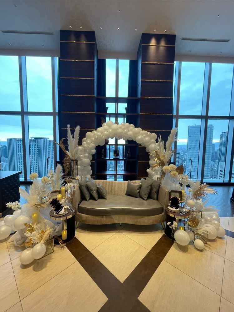 高砂です。自由にアレンジできてソファもしくはテーブルも可能だそうです