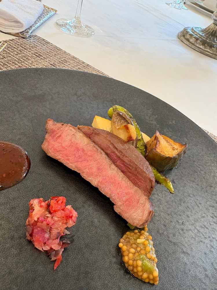 メインディッシュ