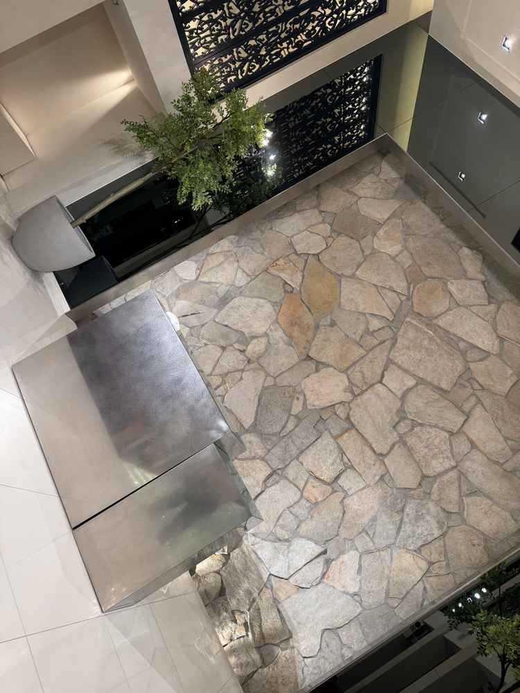 天井が高くて、でも広すぎずで良かったです