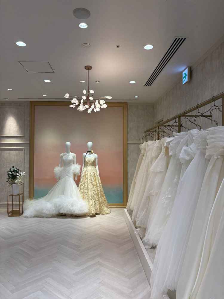 新婦のドレス