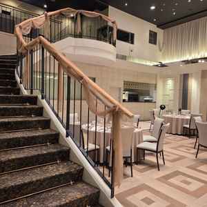 披露宴会場です。試食もさせてもらいました。