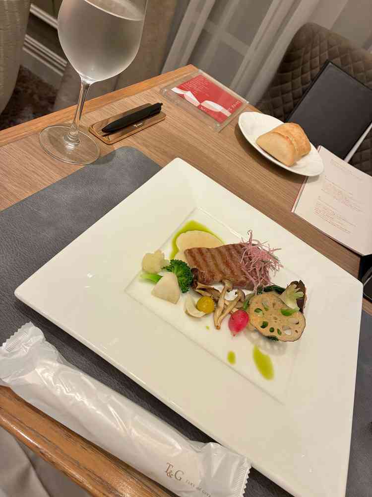 メイン料理の試食