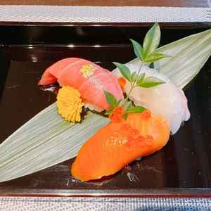 寿司職人さんが在中してるとのことで、お寿司が食べられるとは思いませんでした。