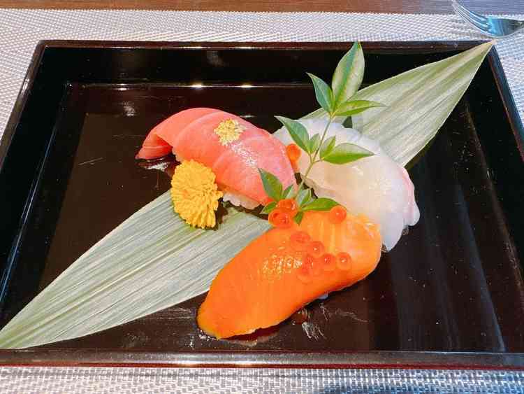 寿司職人さんが在中してるとのことで、お寿司が食べられるとは思いませんでした。