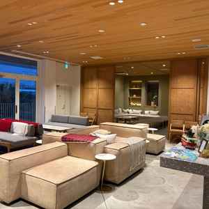 2階の待合ロビーはくつろげる空間となっており、待ってる時から楽しめるかなと思いました