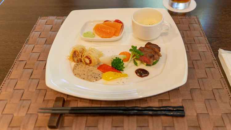 試食プレート　食べたこともないお料理で良い