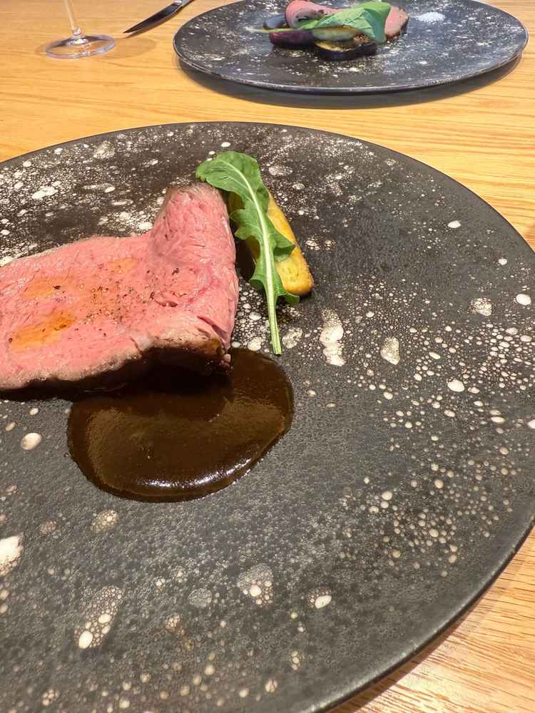 試食、ローストビーフ