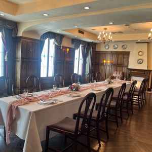 少人数用の食事会会場です。