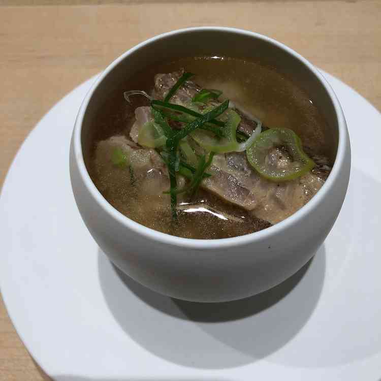 和と洋のマリアージュが楽しめる明神ガストロノミー