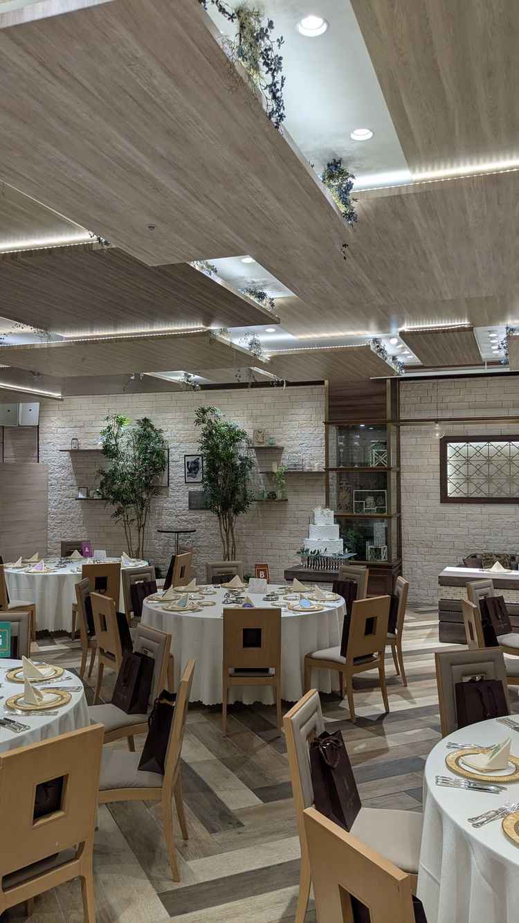 披露宴会場ラプソディ