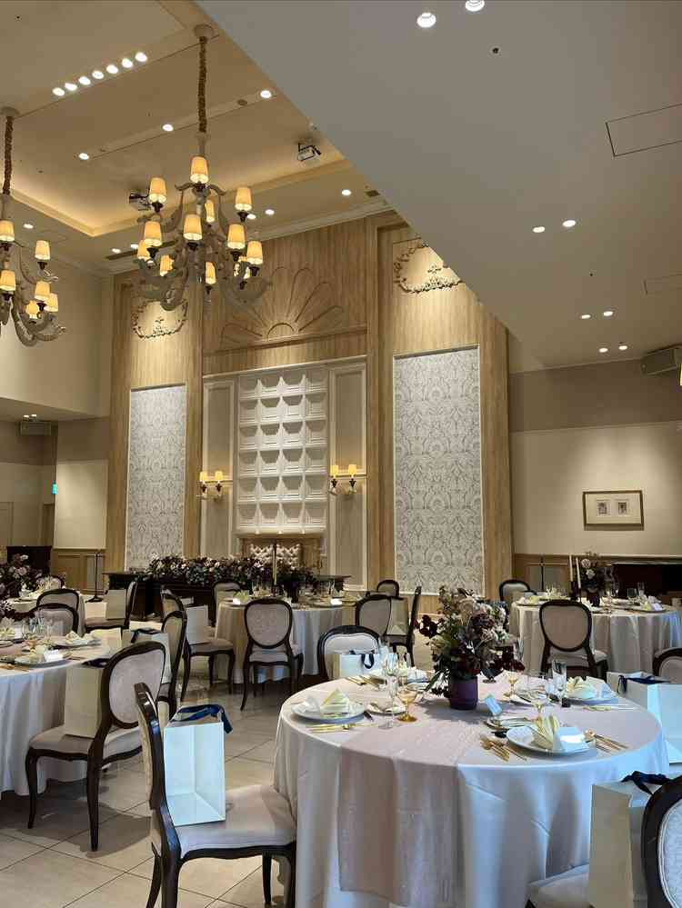 式場の1つ。可愛らしさもありつつ、シックで大人っぽい雰囲気。