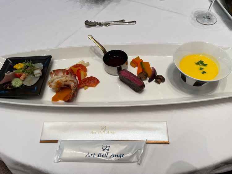 コース内容をワンプレートで。