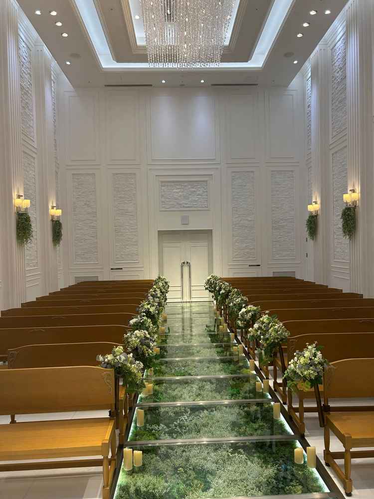 天井が高く振り返っても開放感があります。