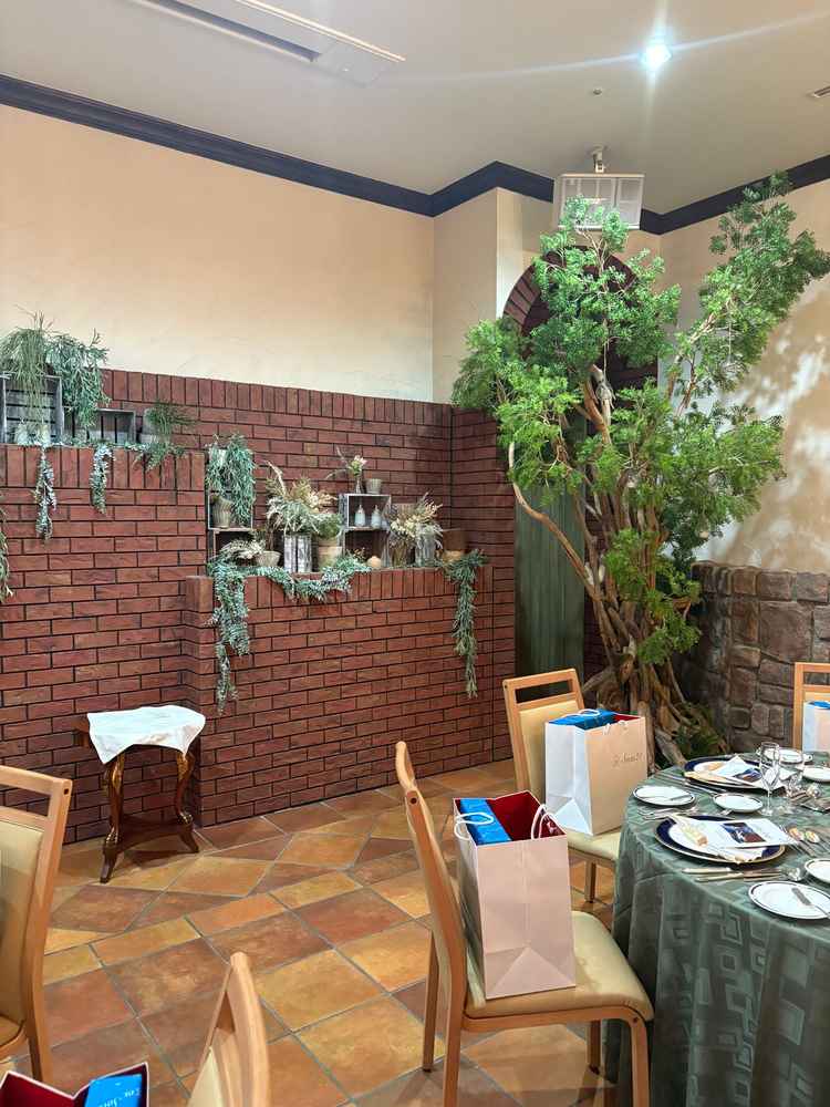 4階の会場。ナチュラルな雰囲気。