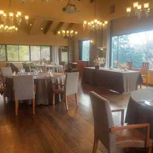 小さめの宴会場