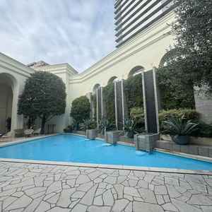 ガーデンがあり、ここでデザートビュッフェもできるようなのでゲストに楽しんでいただけるように感じました