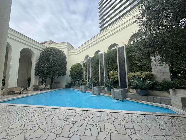 ガーデンがあり、ここでデザートビュッフェもできるようなのでゲストに楽しんでいただけるように感じました