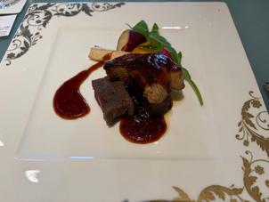 見学時の試食のお肉。とても柔らかくて食べ応えがありました！