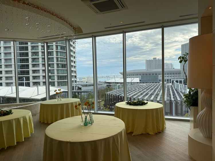 海が見える披露宴会場