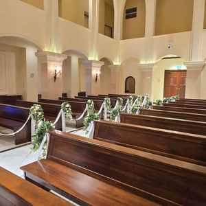 チャペルのゲスト席