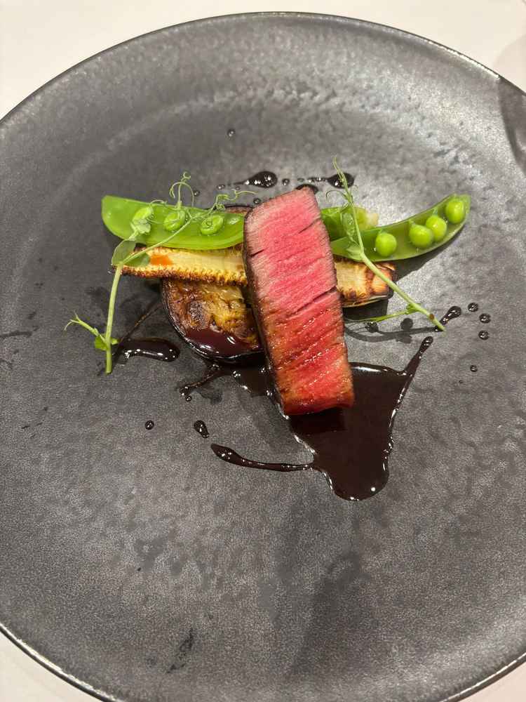 試食でいただいた幸せ絆牛という名前のお肉。使っている材料にもこだわりを感じられて感動しました。