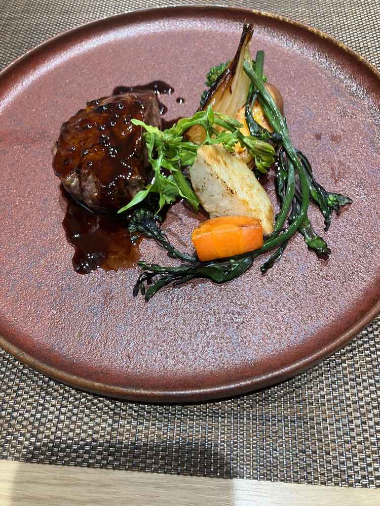 メインのお肉は最高