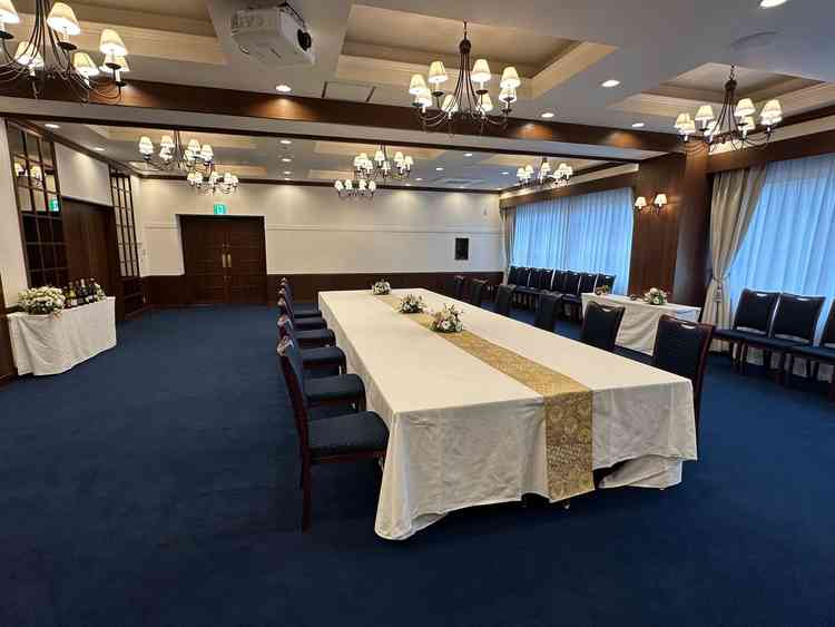 会場の色味、広さが気に入りました。