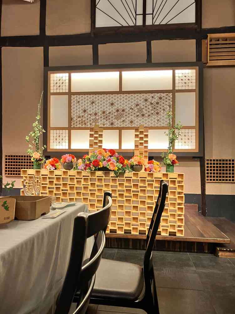 高砂周辺。升が集まってできている、花の雰囲気によって雰囲気が変わりそうで素敵