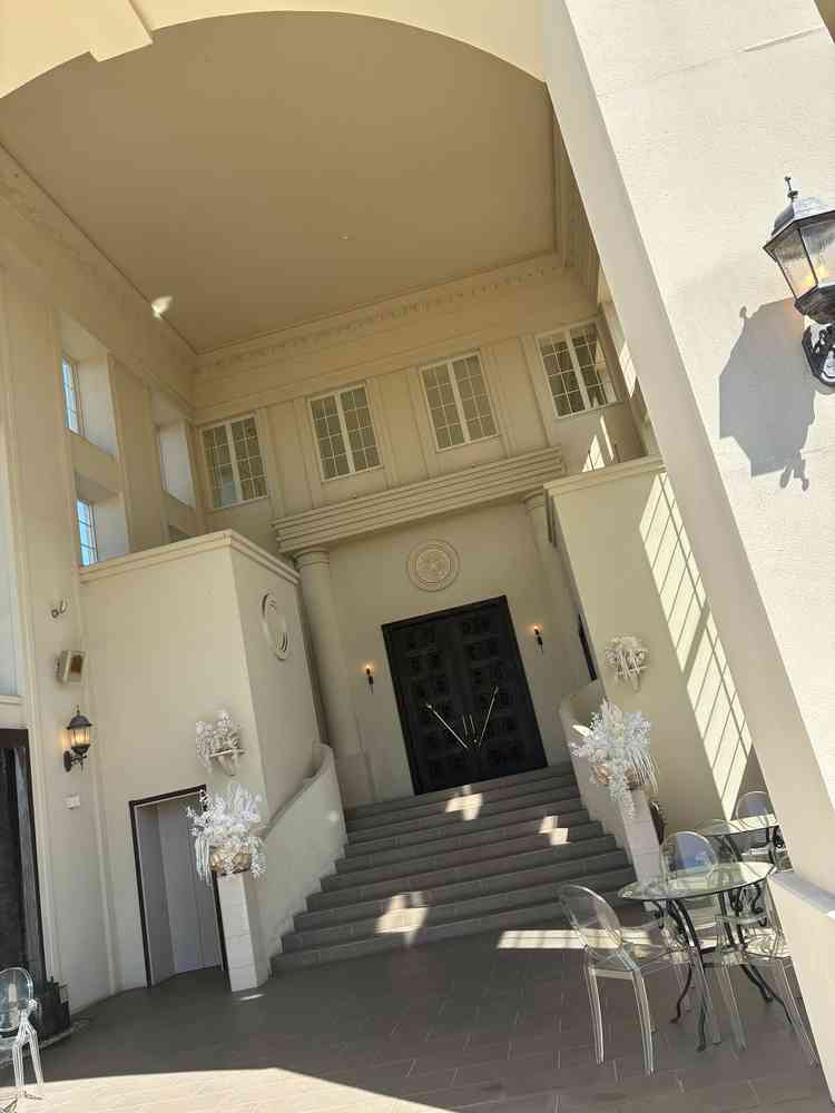 フラワーシャワーなどが出来るのが良いなと思いました