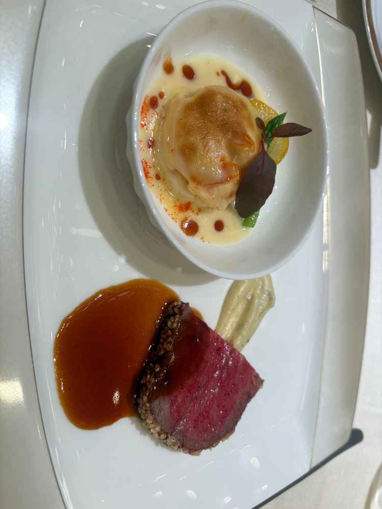 ソースにこだわりを持っているとのことで、シェフの方と実際にお話しができたのもよかったです。