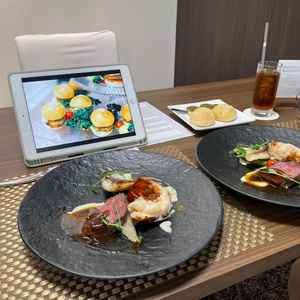 肉、魚、エビ、美味しいのは勿論、シェフがお客様の言葉を大切にされてるとの事で納得のいくお料理です。