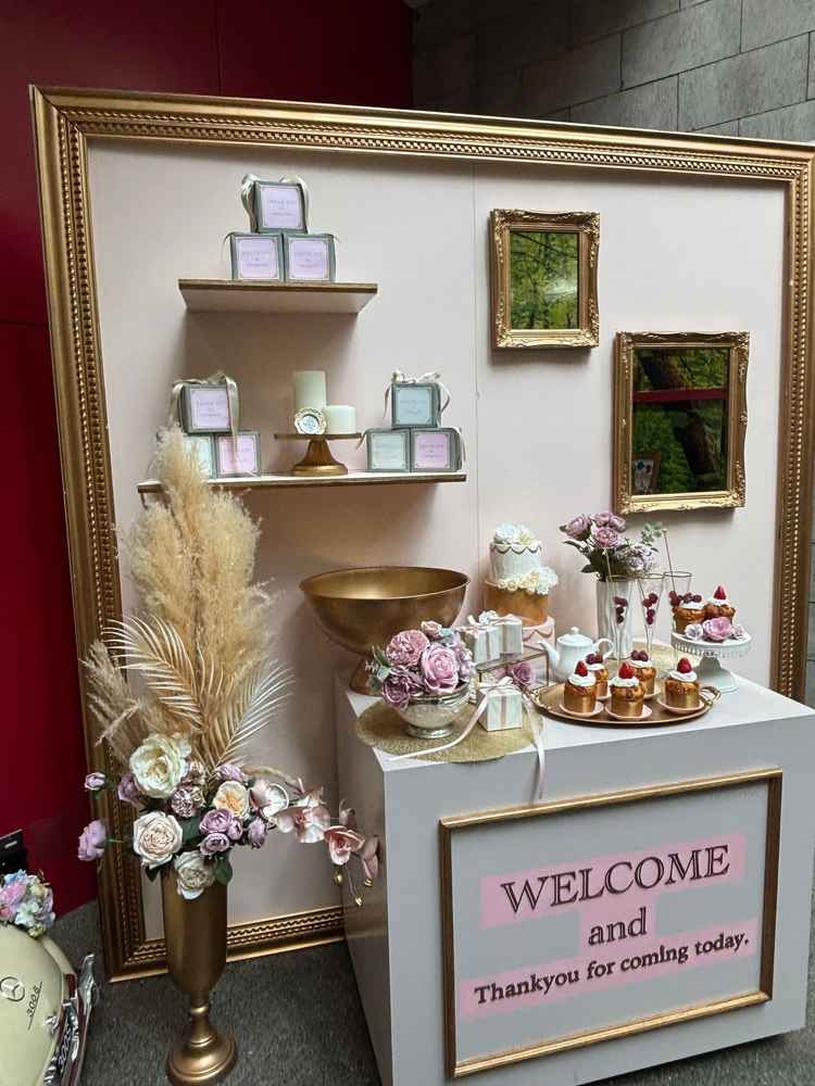 このブースの前で写真を撮ってもらったらとてもいい感じだった