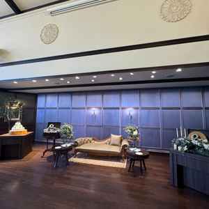 ビジョン付きの披露宴会場