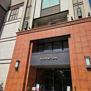 外観は少し古さも感じましたが、清潔で行き届いた式場でした