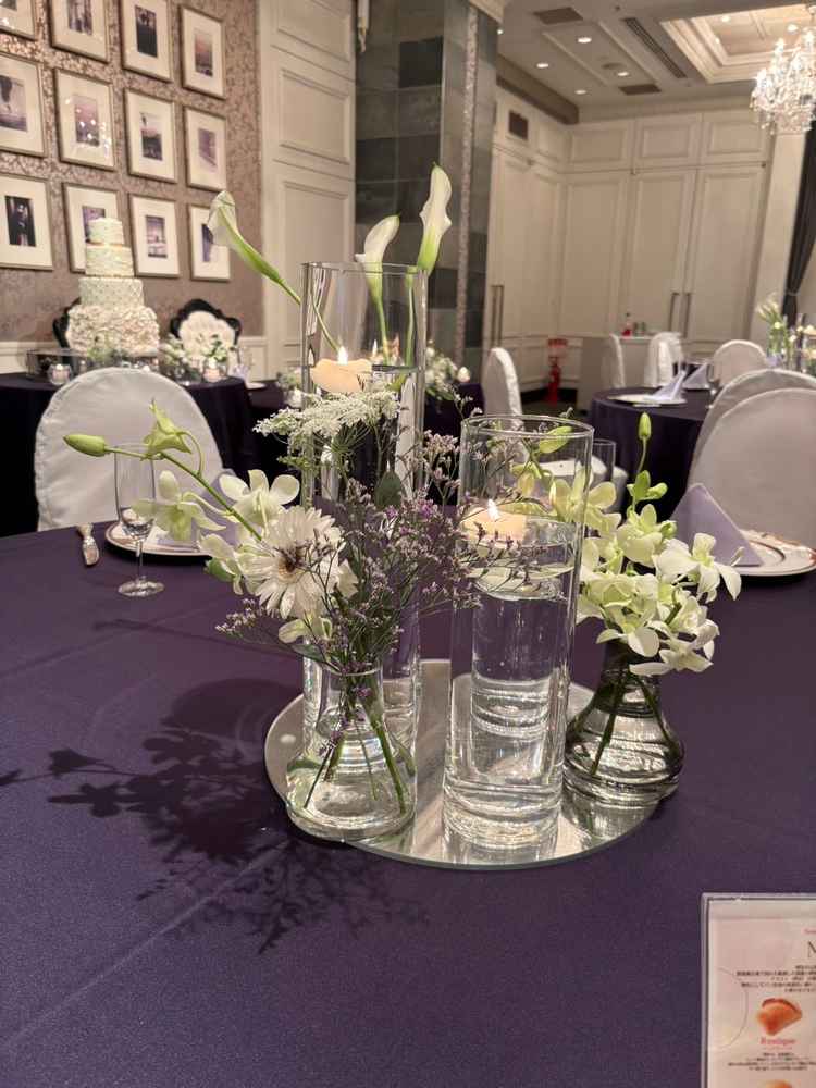 白と緑のナチュラルな花が素敵