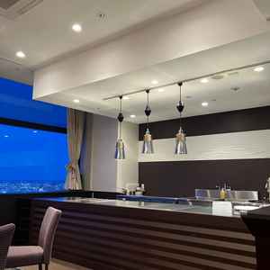 会場内にあるオープンキッチンです。出来立てのお料理を提供することができます。