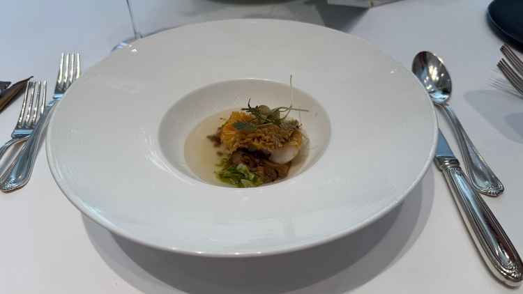 肉料理に負けないくらい魚料理も美味しかったです。個人的に魚の方が好きでした。