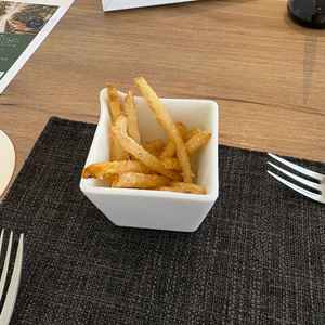 トリュフ風味ポテトフライ