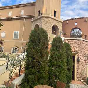 外観です。南フランスの雰囲気味和えます