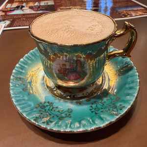 飲み物を出してくださるのですが、その際のカップが可愛いです。