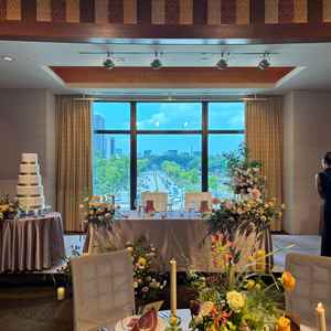 メインテーブル