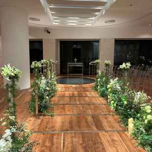 ガーデンチャペルの雰囲気が味わえる。若者に人気があるチャペル。