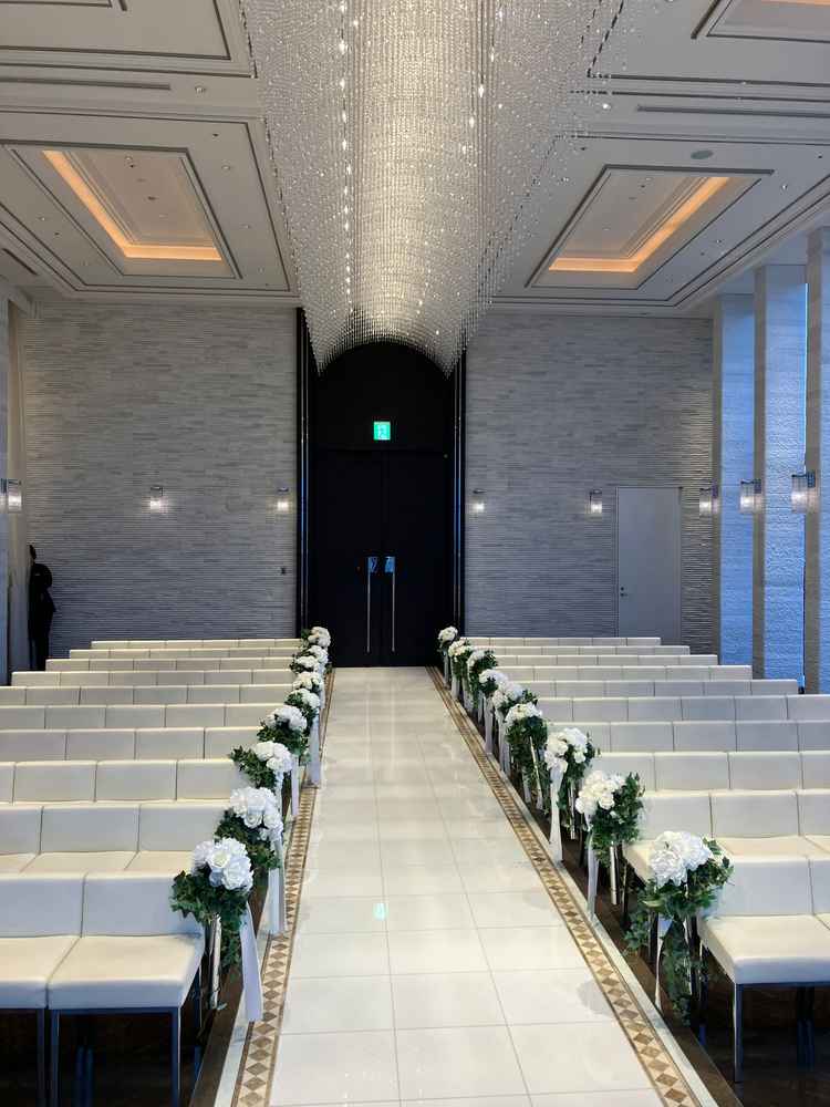 チャペルの写真。二面ガラス張りになっていてとても眺めが良かったです。