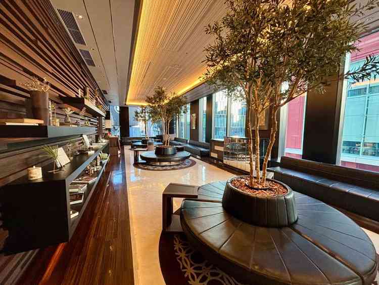 待合スペースが広く、特に受付が中央になることで会話や輪から漏れない会場作りが凄かったです。