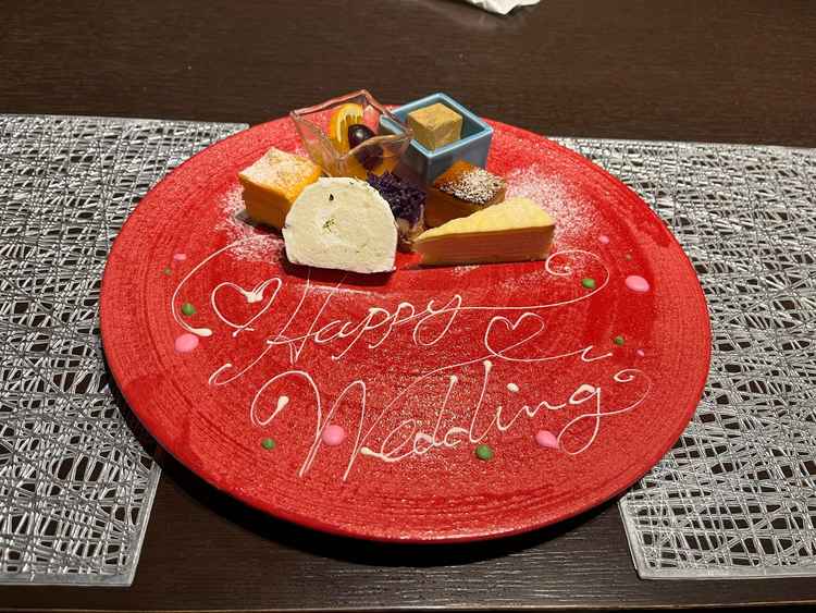 料理の試食のデザート