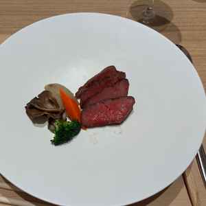 試食でいただいた東京ビーフです。このあとお出汁を注いでいただきましたが、とても美味しくいただきました