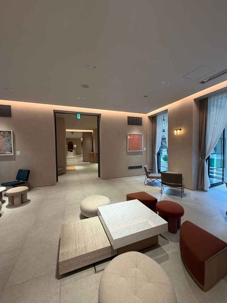 淡い色のインテリアが素敵です