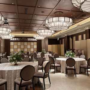 披露宴会場　MIZUHA（瑞葉）